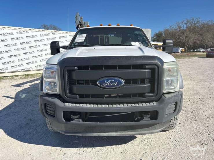 2016-ford-f550-image-33