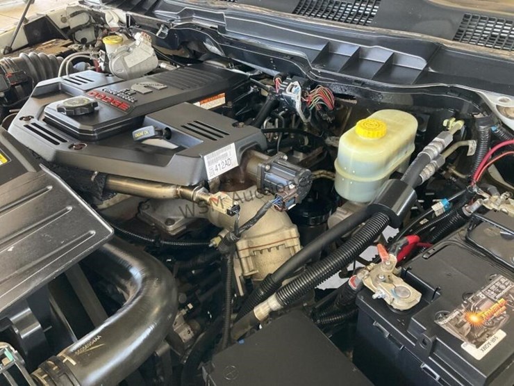 2010-dodge-2500-image-13