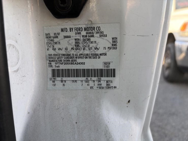 2008-ford-f250-image-38