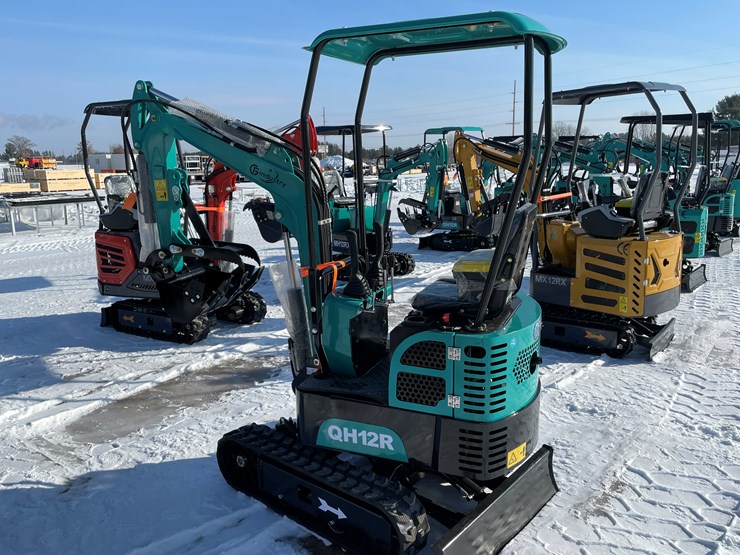 #5374-•-qh12r-mini-excavator-image-7