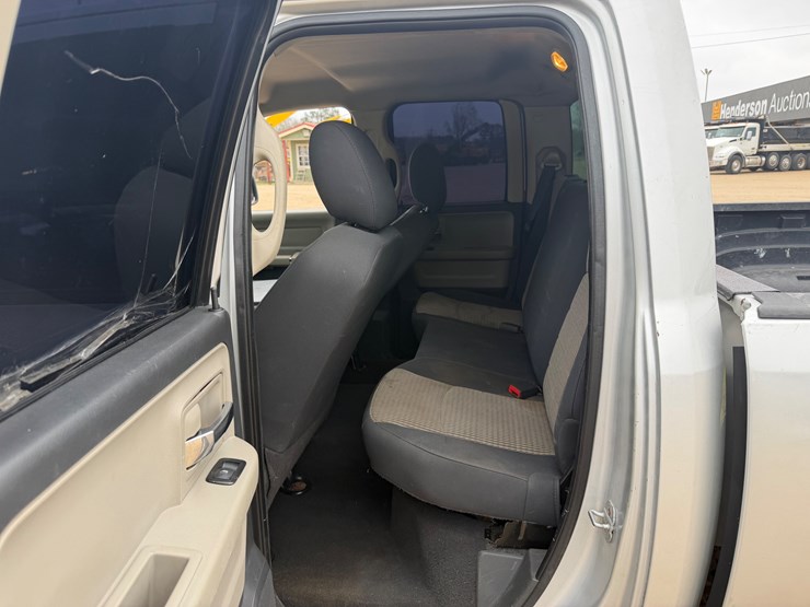 2011-dodge-1500-image-6