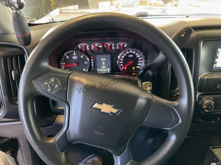 2018-chevrolet-silverado-1500-image-15