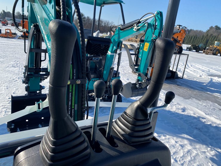 #5366-•-2026-unused-cfg-mini-excavator-image-15