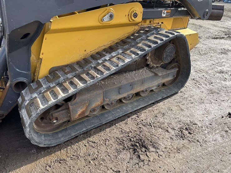 2019-deere-333g-image-8