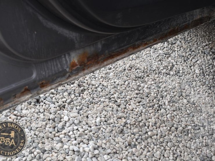 2010-chevrolet-equinox-ls-image-18