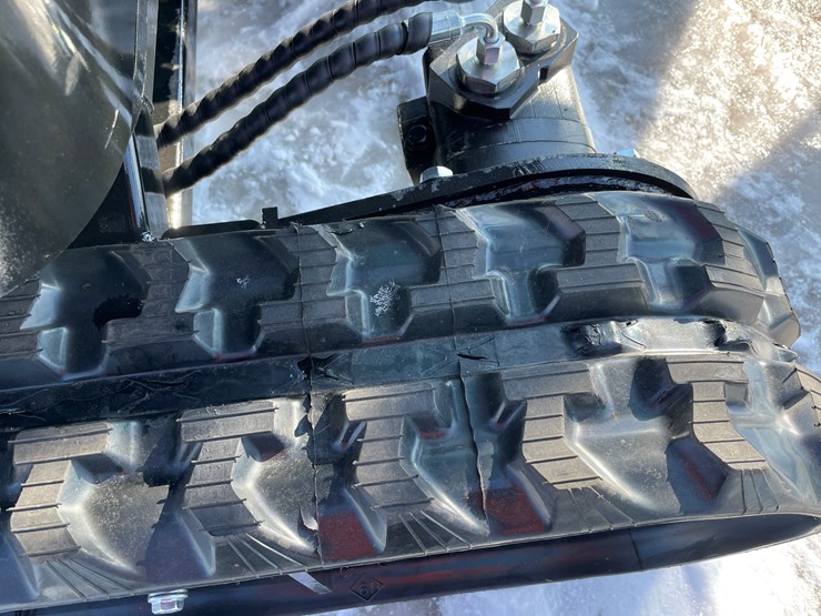 #5367-•-mx50r-mini-excavator-image-15