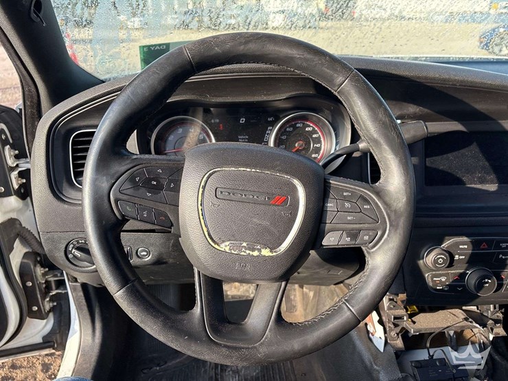 2018-dodge-charger-image-11