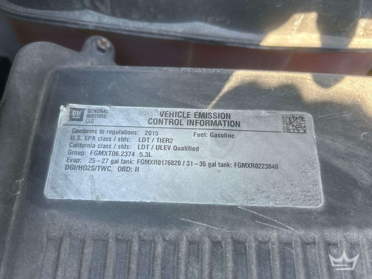 2015-gmc-1500-sierra-crew-cab-pickup-truck-image-10