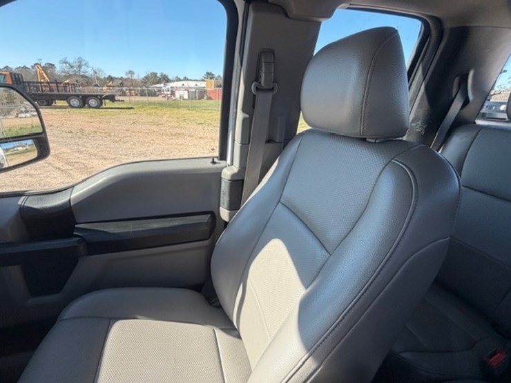 2018-ford-f250-image-39