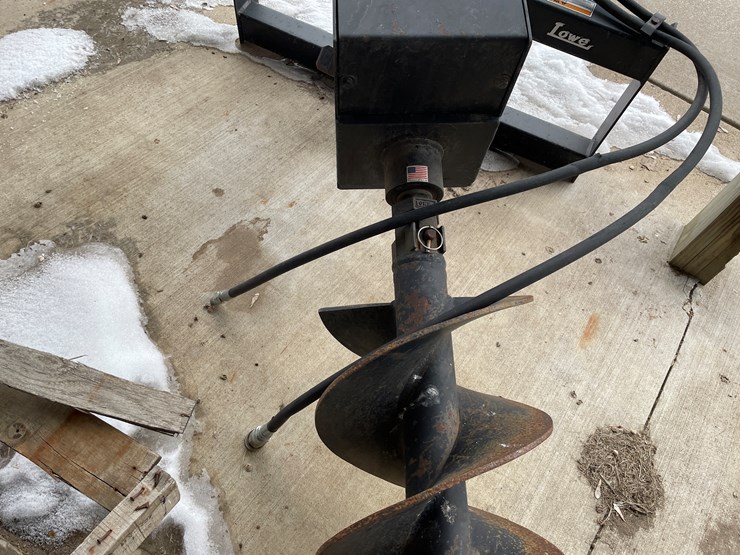 #7575-•-16"-lowe-skid-steer-mount-post-hole-digger-image-8