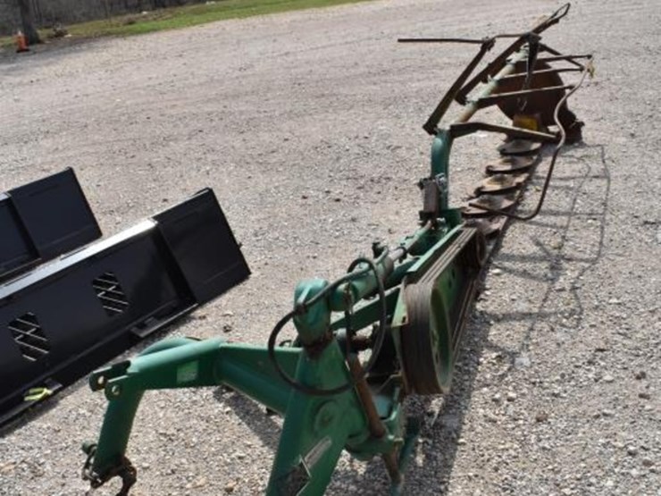 john-deere-270-image-7