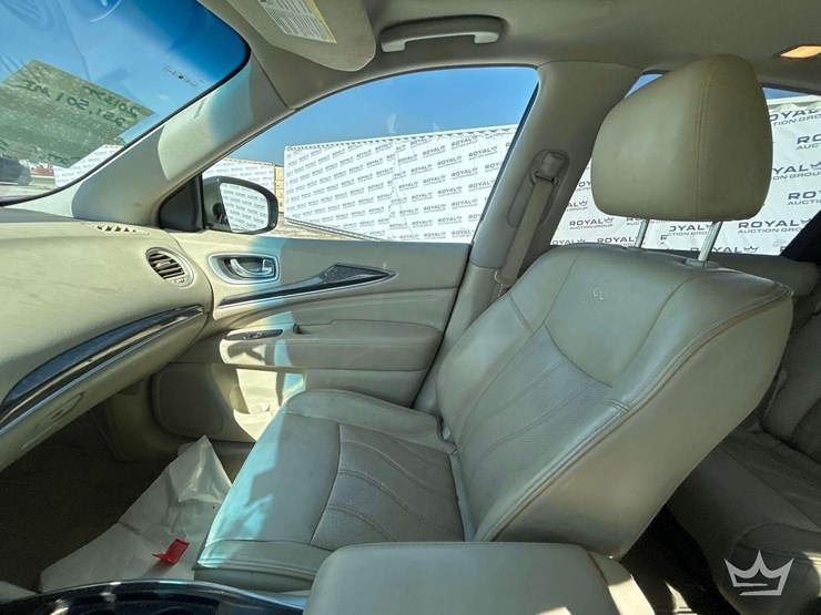 2013-infiniti-jx35-awd-suv-image-20