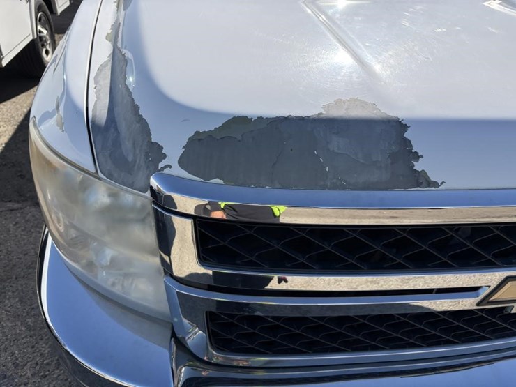 2011-chevrolet-2500-image-31