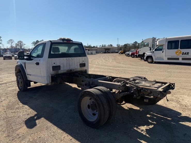 2018-ford-f550-image-4