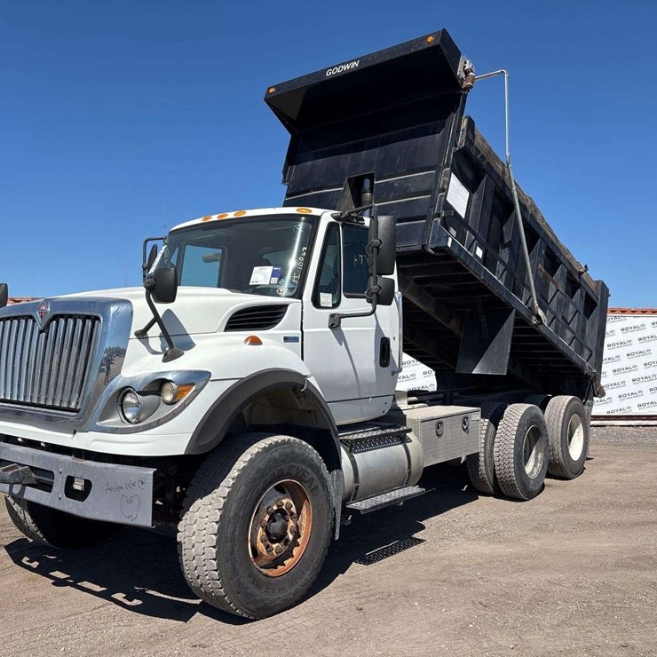 2015 INTERNATIONAL WORKSTAR 7500