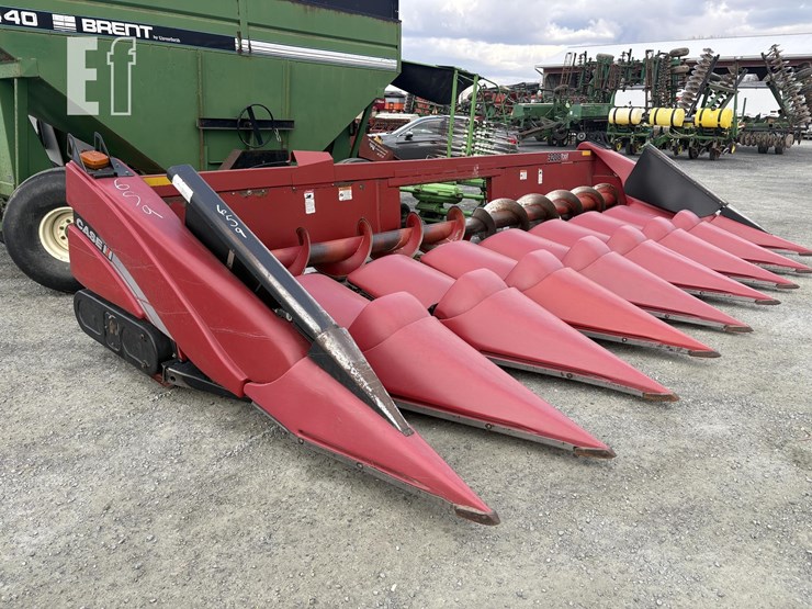 2010-case-ih-3208-image-1