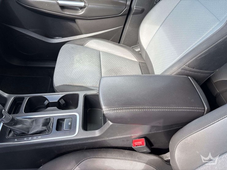 2017-ford-escape-image-22