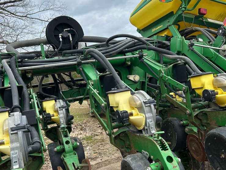 john-deere-1790-image-9