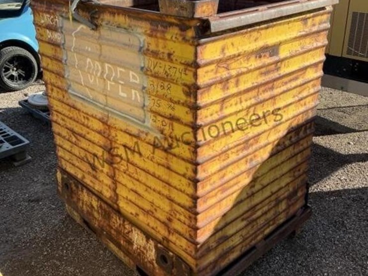 steel-tip-hopper-image-2