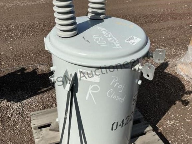 ermco-pole-mount-transformer-image-3