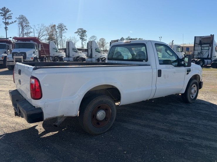 2008-ford-f250-image-3