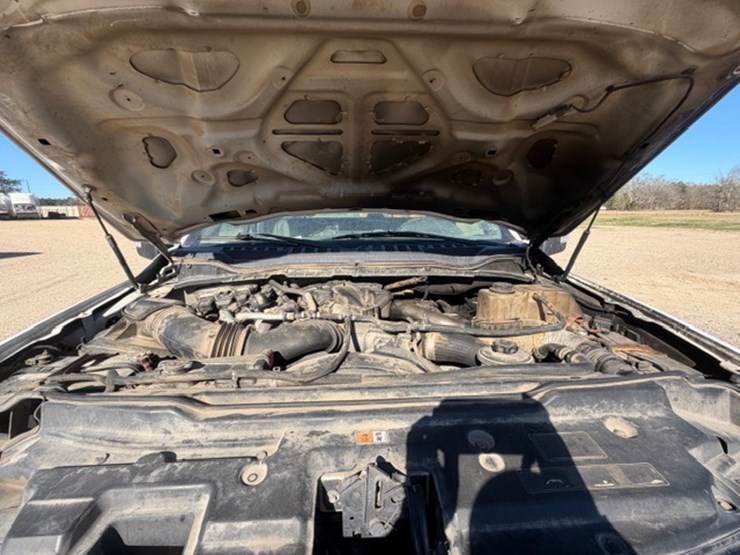 2018-ford-f550-image-51