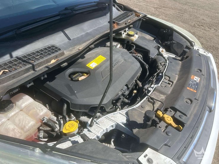 2016-ford-escape-image-7