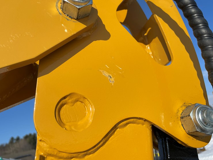 #5372-•-mx12rx-mini-excavator-image-18