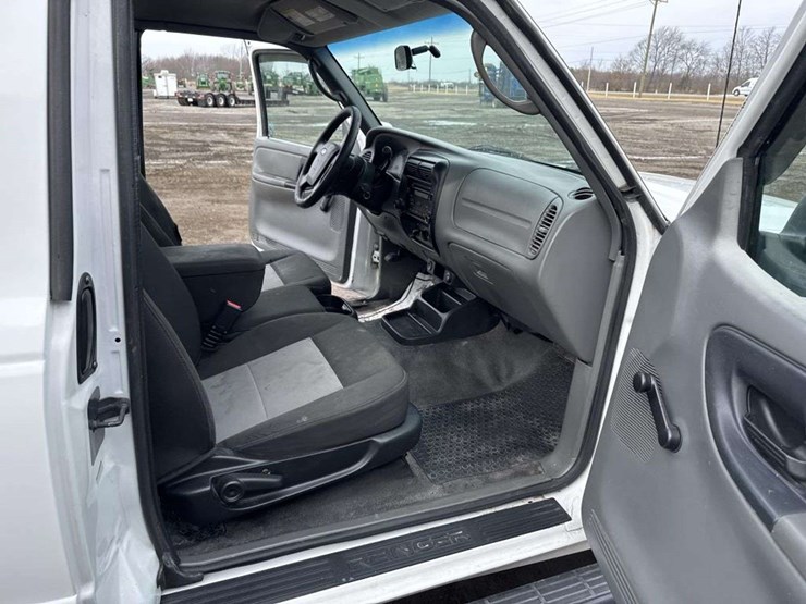 2010-ford-ranger-image-17