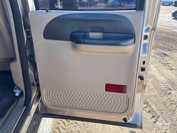 2006-ford-f250-image-26