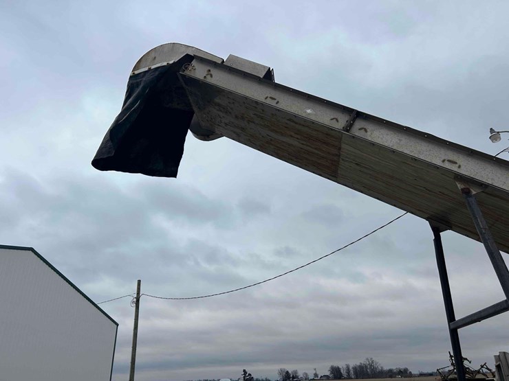 doyle-8-ton-stainless-steel-fertlizer-mixer-w/-conveyor-sells-offsite-image-3