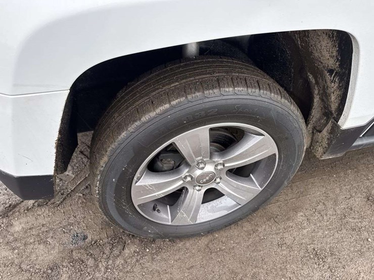 2016-jeep-patriot-image-5