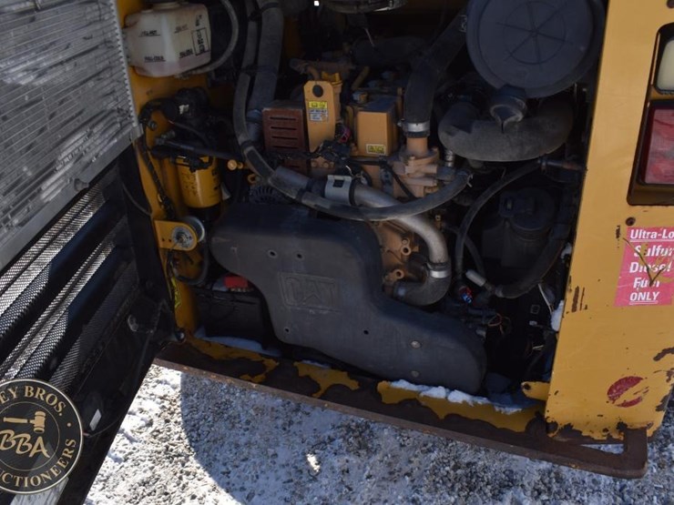 2020-caterpillar-289d3-image-41