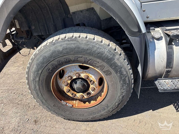 2015-international-workstar-7500-image-24