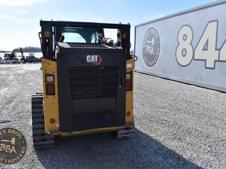 2020-caterpillar-259d3-image-11
