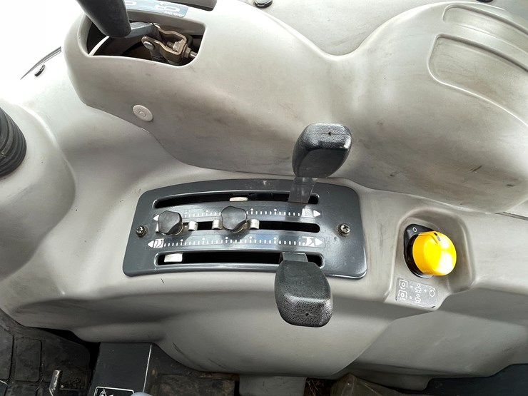 kubota-m8540-image-22