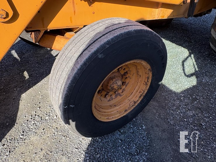 1979-case-580c-image-11