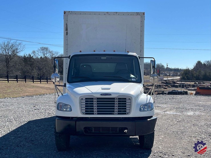 2019-freightliner-m2-s/a-box-truck-image-13
