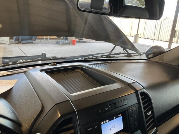 2020-ford-f150-image-19