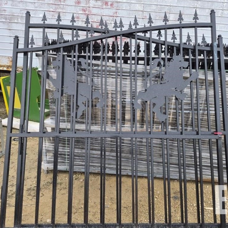STEEL FENCE GATES