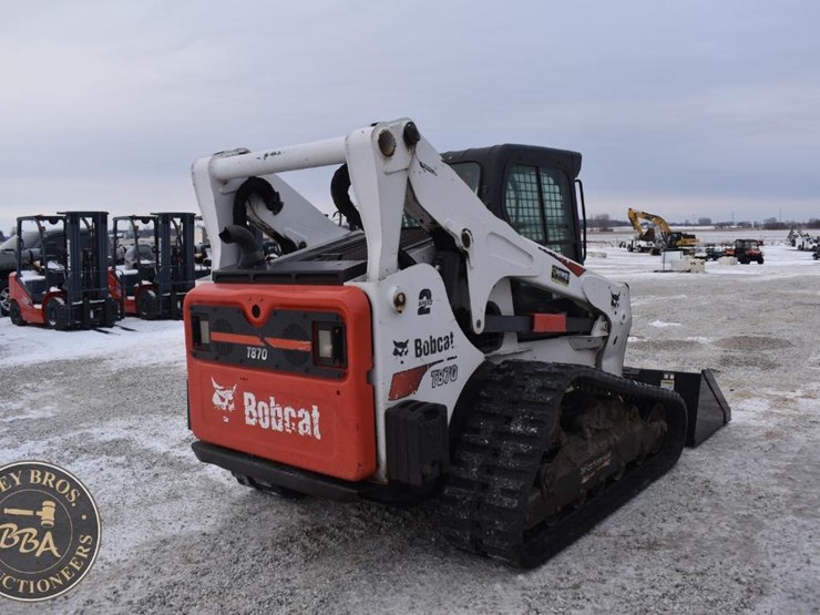 2021-bobcat-t870-image-56