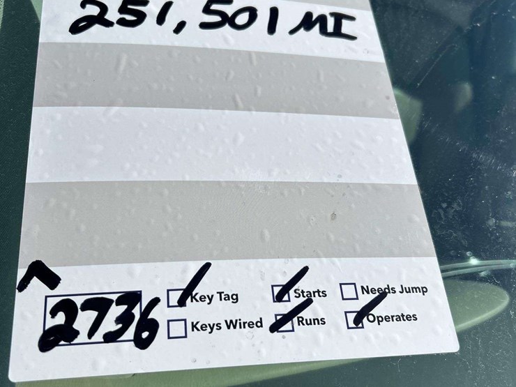 2013-infiniti-jx35-awd-suv-image-32