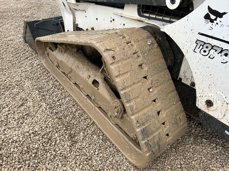 2019-bobcat-t870-image-16