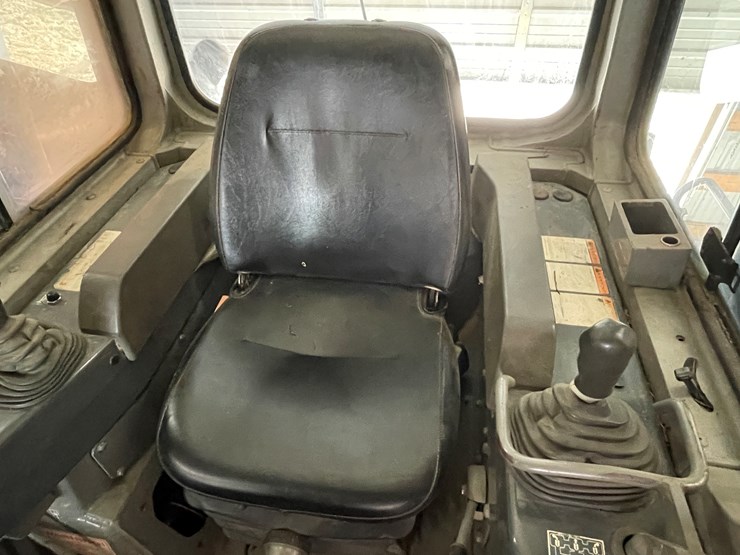 komatsu-d41e-image-31