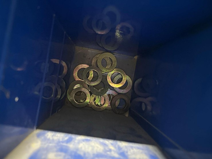 bolt-bin-w/-hardware-image-8