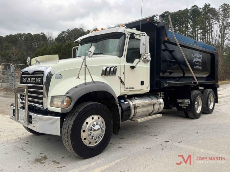 2014-mack-granite-gu713-image-9