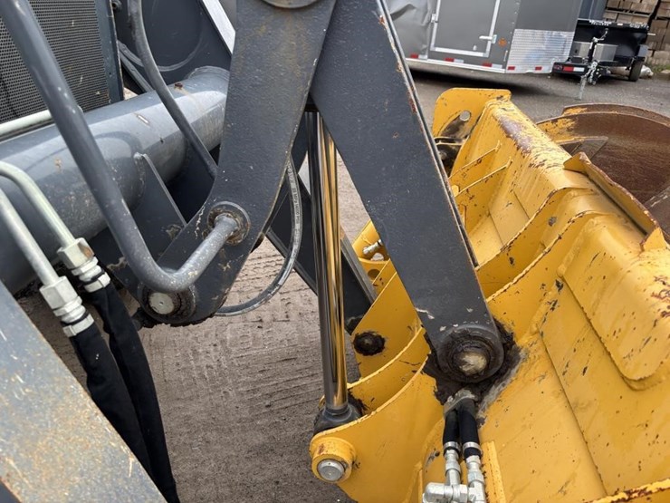 deere-210lep-image-14