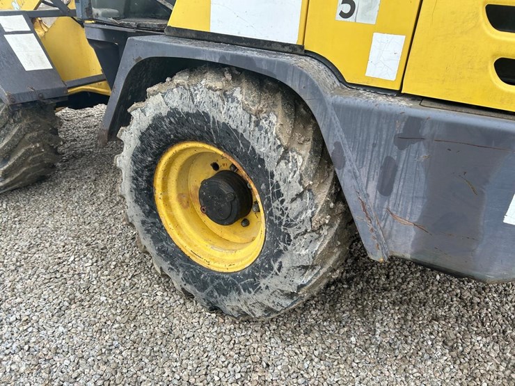 komatsu-wa75-3-image-13