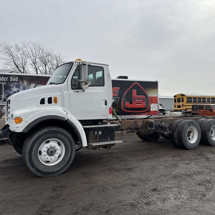 2002 STERLING L7500