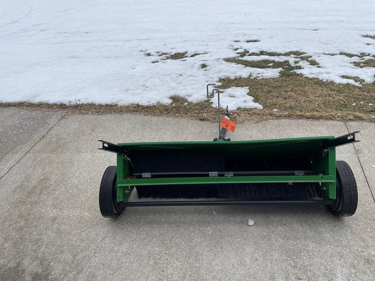 john-deere-44-image-3